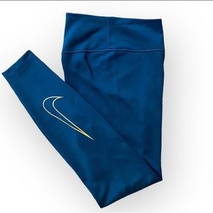Nike leggings